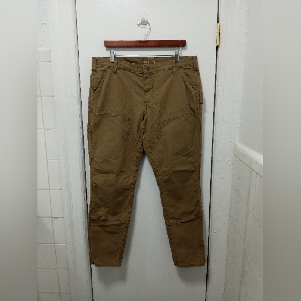 Carhartt Women's Cropped Work Pants in Brown